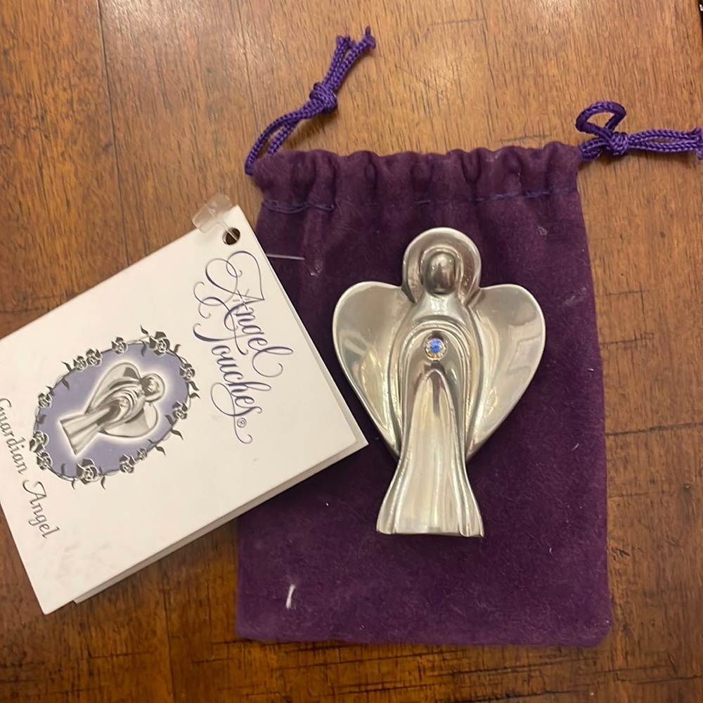 Suellen Angel Touched “Guardian Angel”